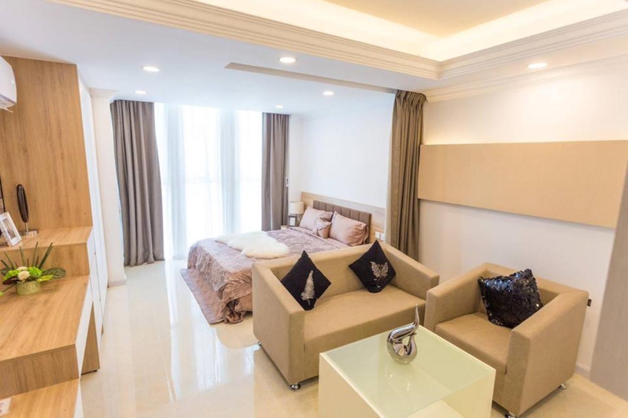 ซีเอ แอนด์ เอสเอ เซอร์วิซด์ อพาร์ตเมนต์ Hotel พนมเปญ ภายนอก รูปภาพ