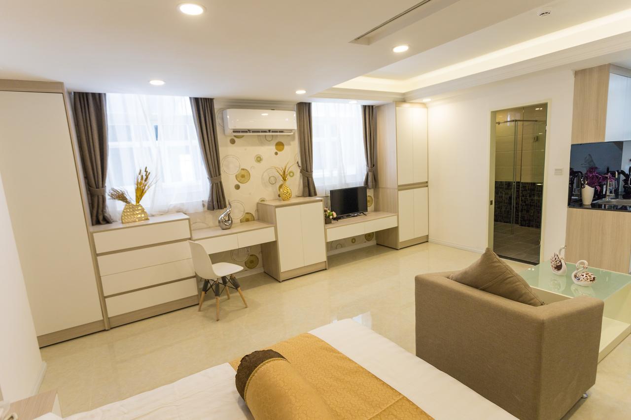 ซีเอ แอนด์ เอสเอ เซอร์วิซด์ อพาร์ตเมนต์ Hotel พนมเปญ ภายนอก รูปภาพ