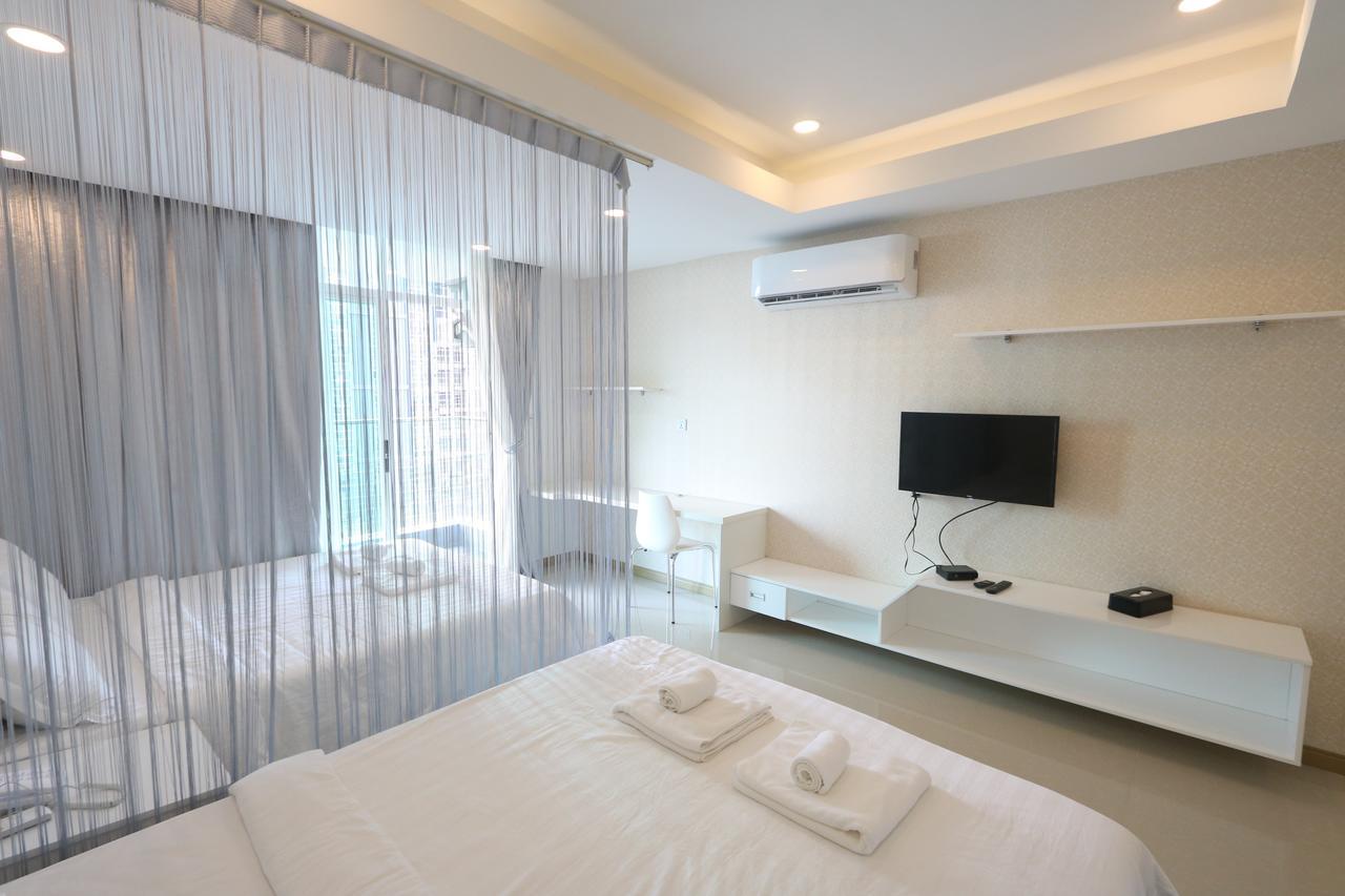 ซีเอ แอนด์ เอสเอ เซอร์วิซด์ อพาร์ตเมนต์ Hotel พนมเปญ ภายนอก รูปภาพ